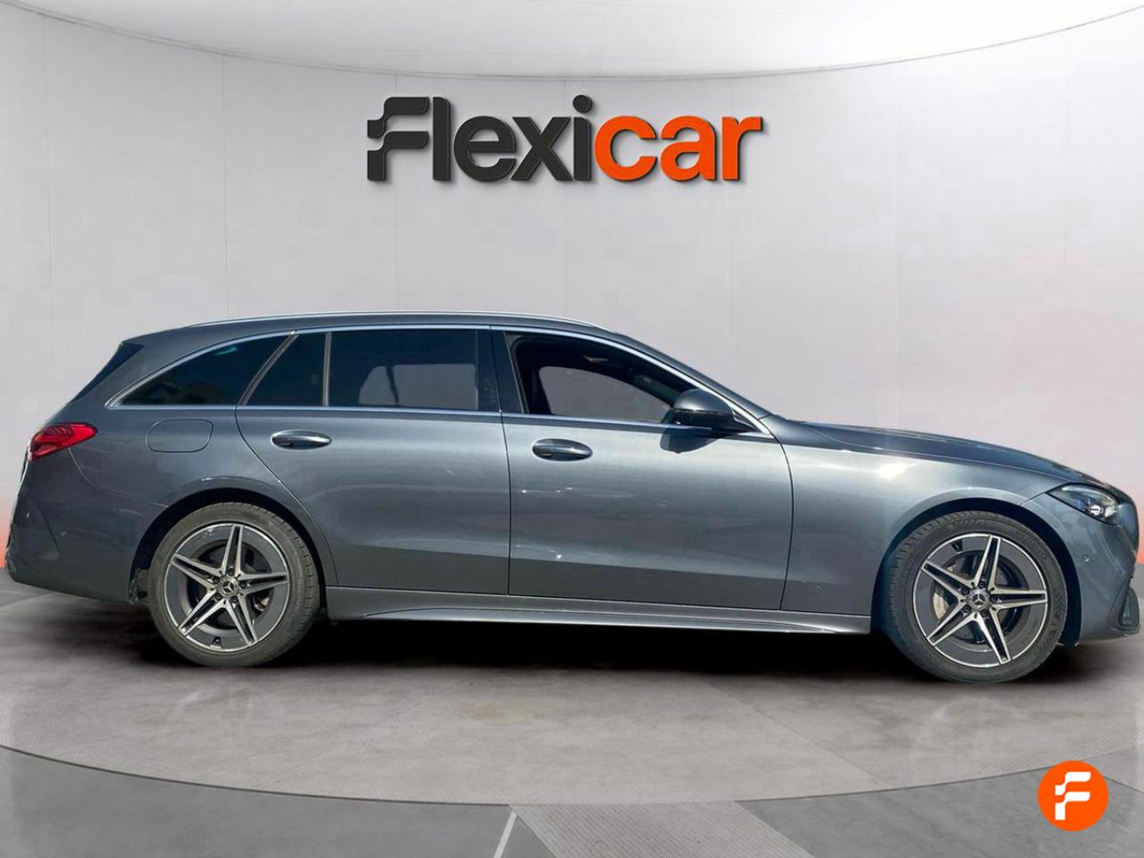 mercedes clase c 2022 / foto grande (3)