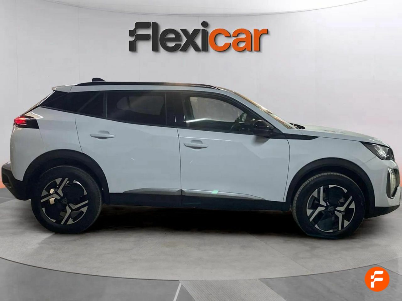 peugeot 2008 2024 / foto grande (3)