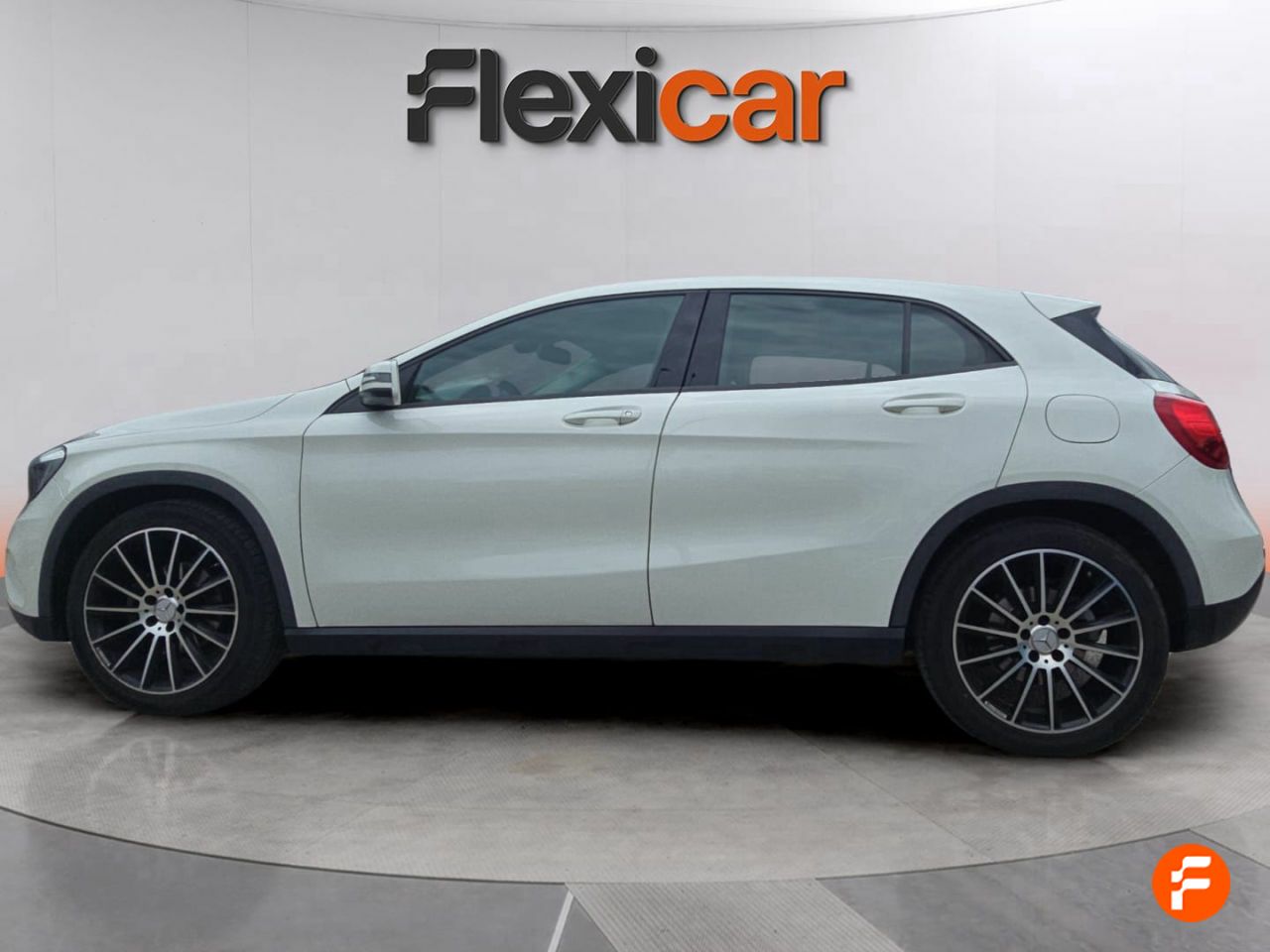 mercedes gla 2016 / foto grande (3)