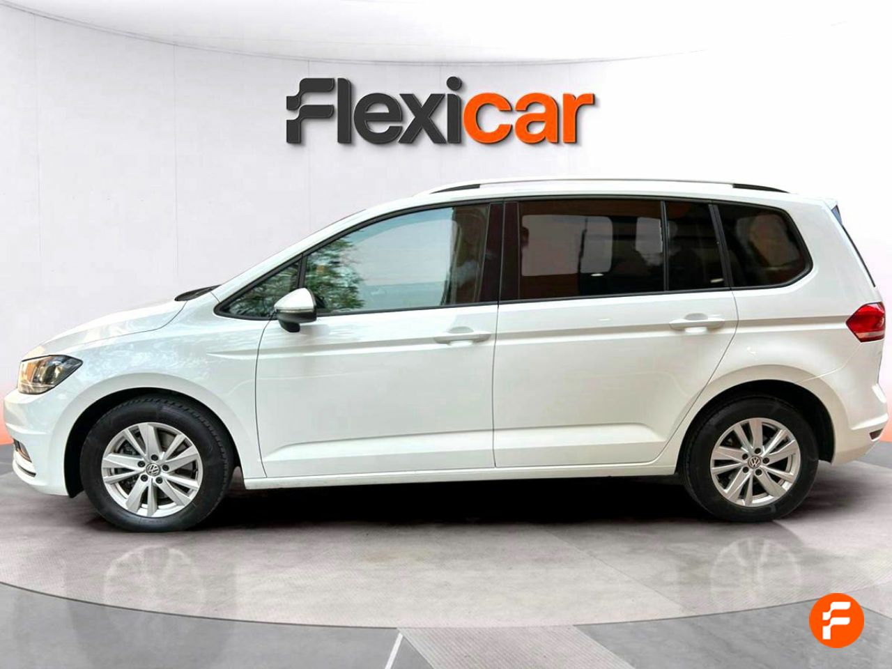 volkswagen touran 2020 / foto grande (3)