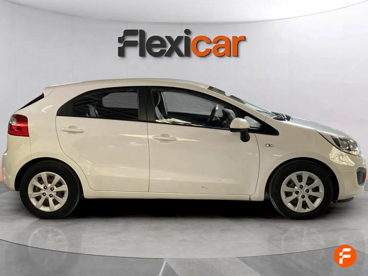 kia rio 2014 / foto grande (3)