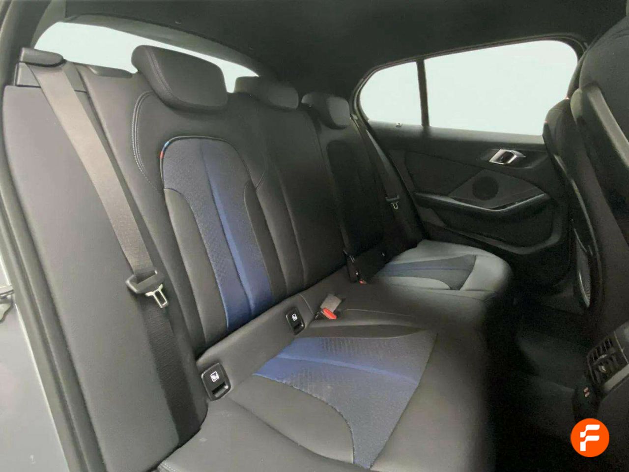 bmw serie 1 2024 / foto grande (2)