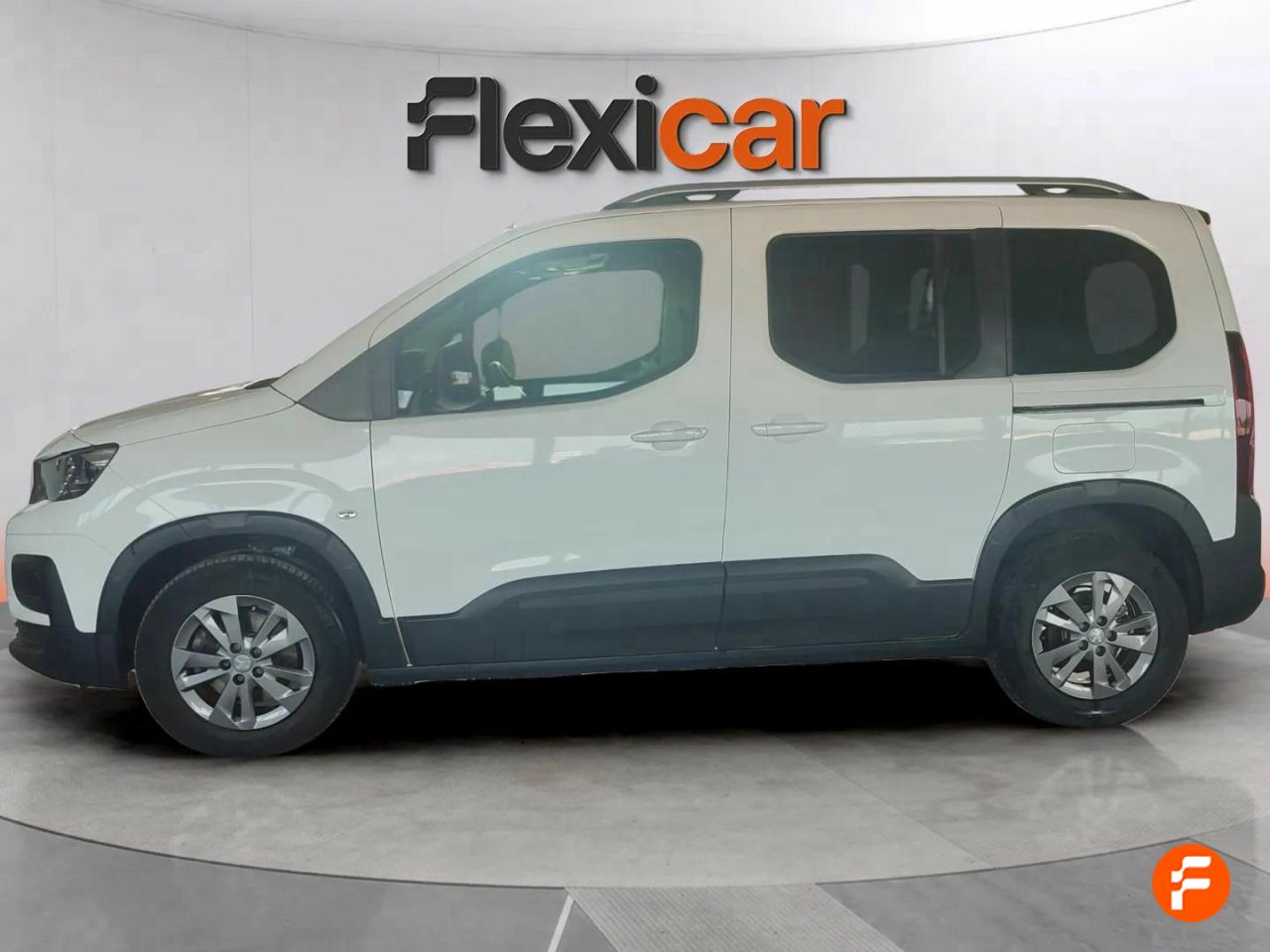 peugeot rifter 2022 / foto grande (3)