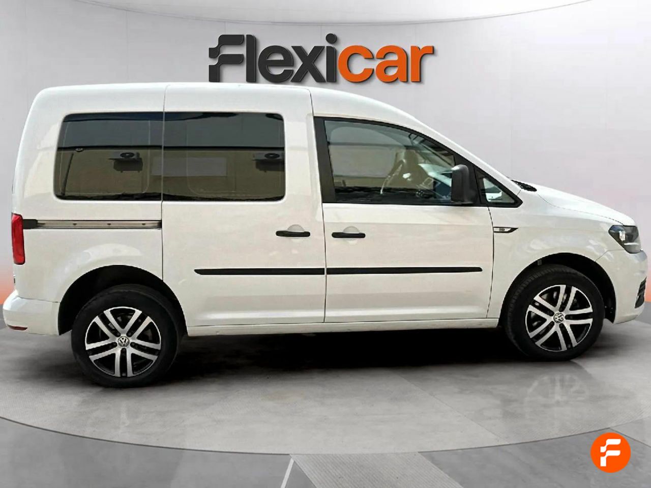 volkswagen caddy 2018 / foto grande (2)
