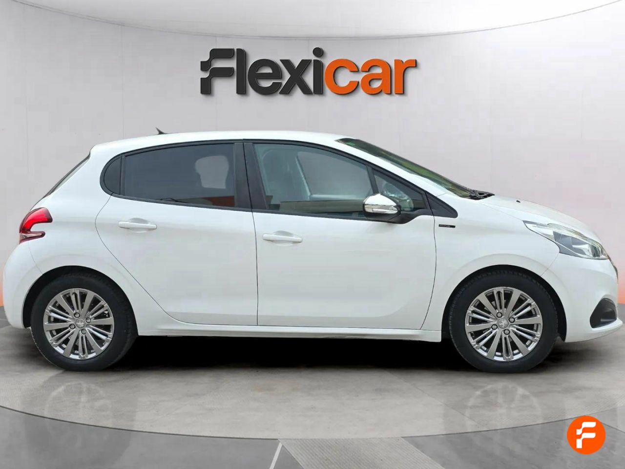 peugeot 208 2019 / foto grande (3)