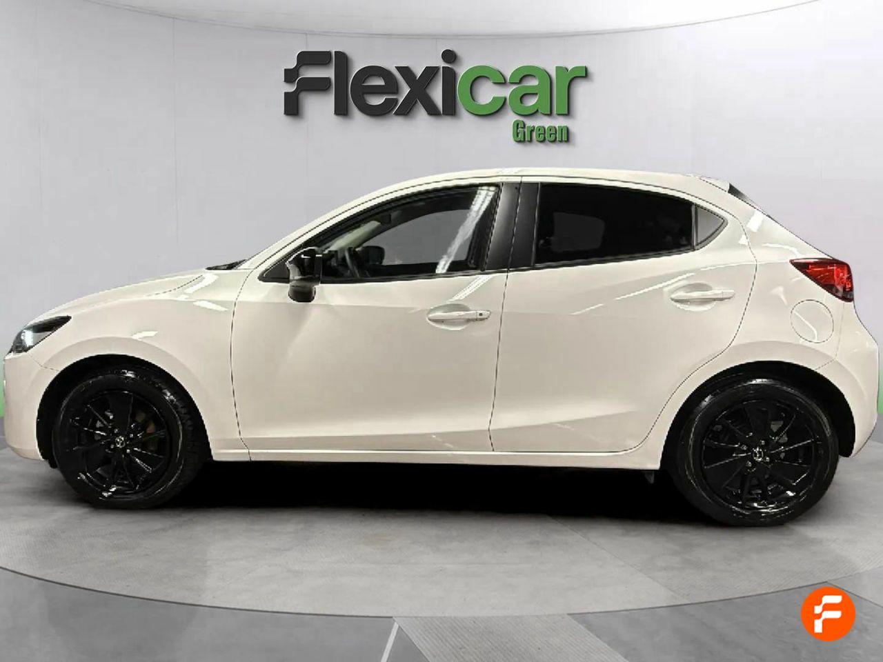mazda 2 2024 / foto grande (3)