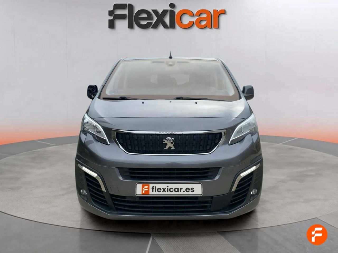 peugeot traveller 2018 / foto grande (2)
