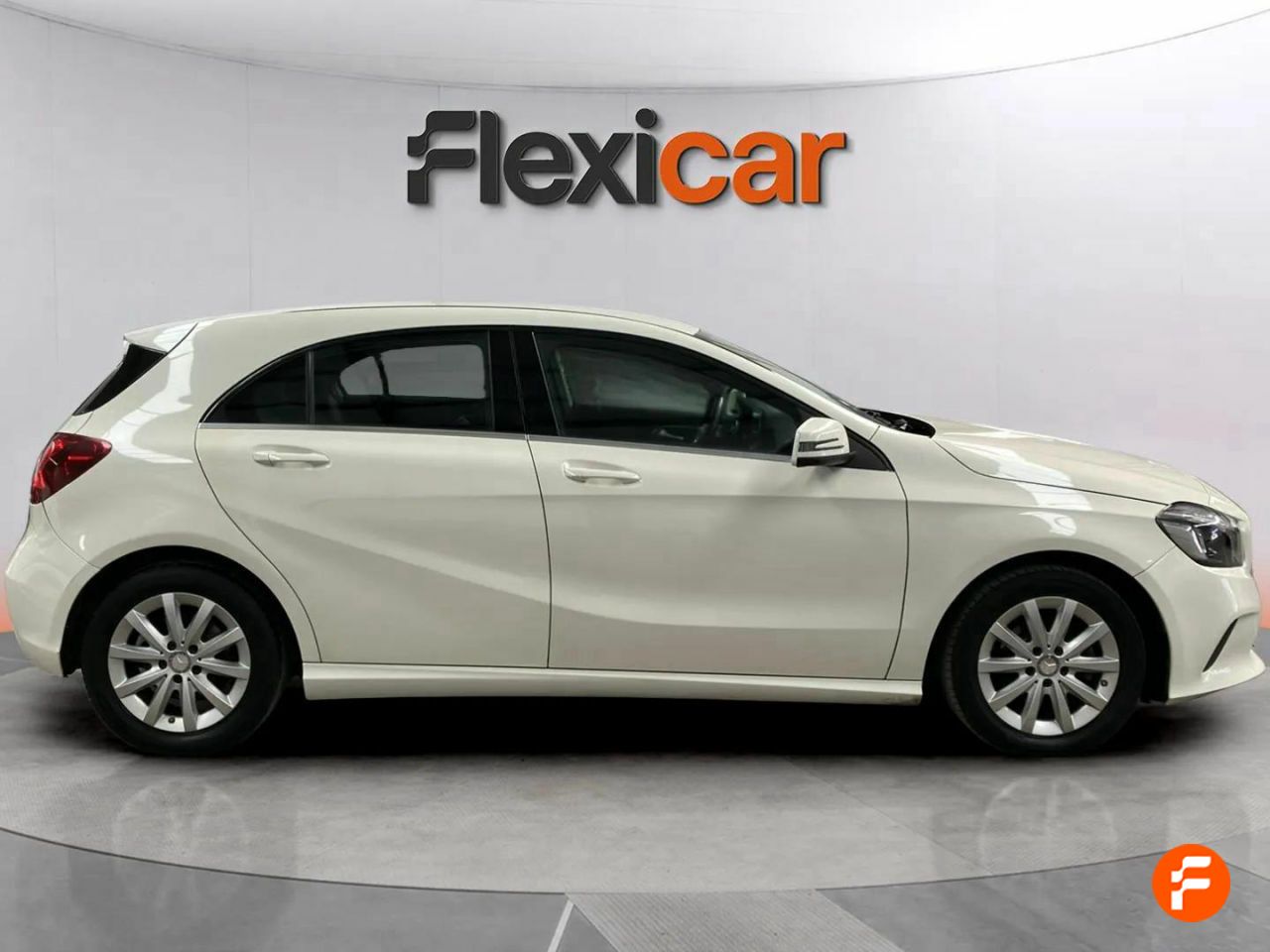 mercedes clase a 2016 / foto grande (3)