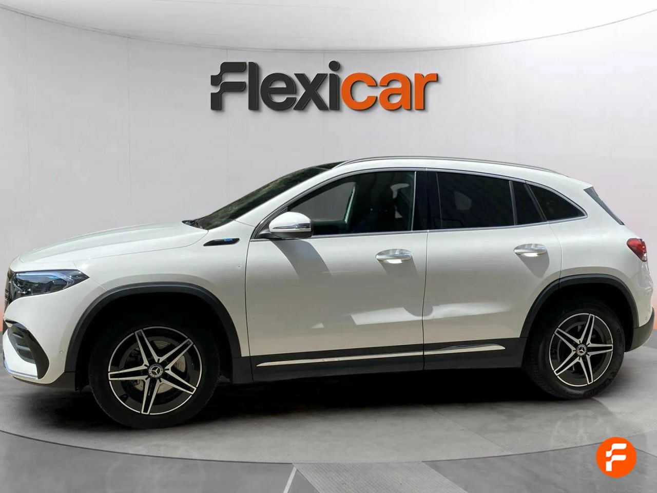 mercedes eqa 2021 / foto grande (3)
