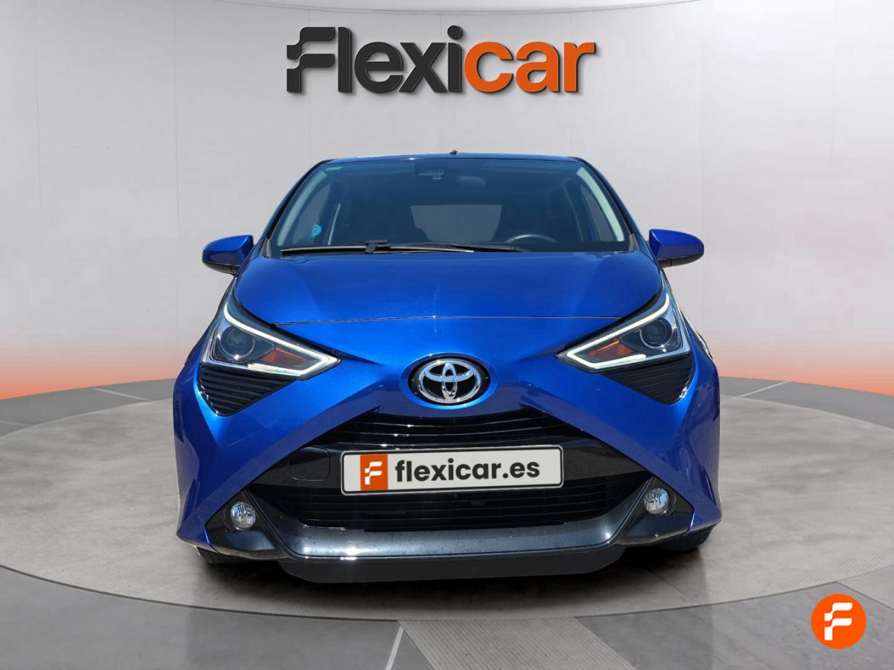 toyota aygo 2019 / foto grande (2)