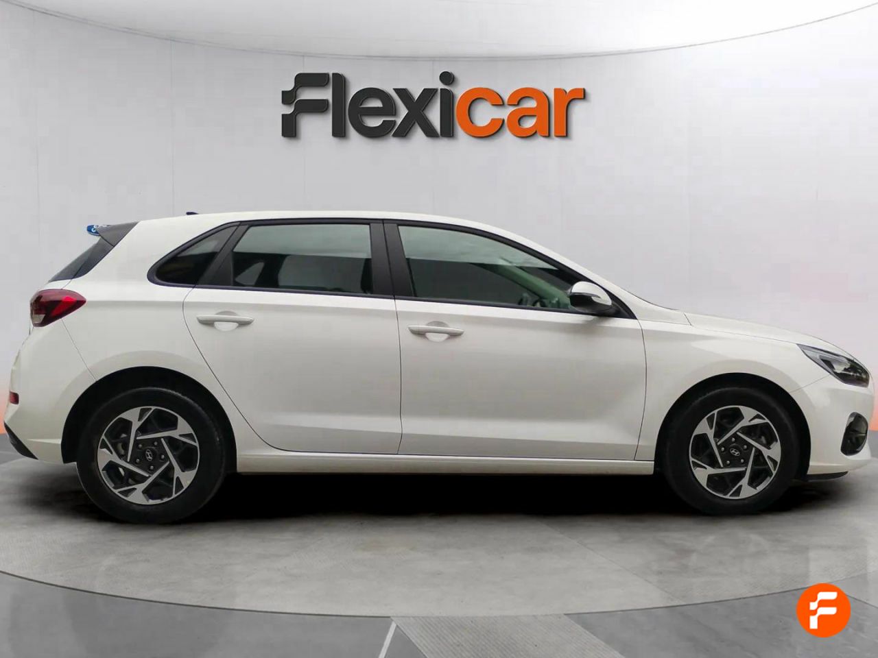 hyundai i30 2024 / foto grande (3)