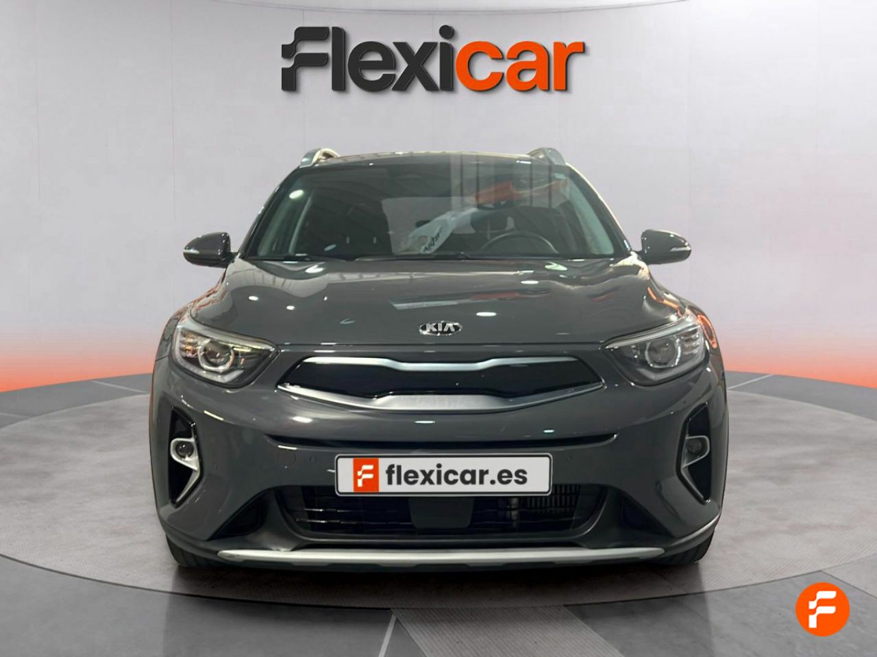 kia stonic 2021 / foto grande (2)