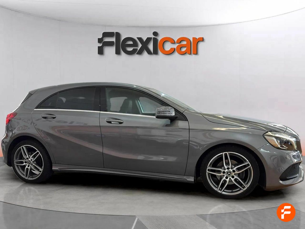 mercedes clase a 2018 / foto grande (2)