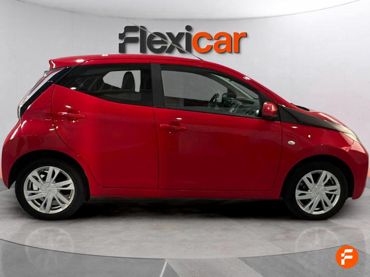 toyota aygo 2016 / foto grande (2)