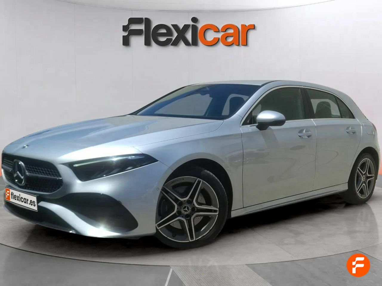 mercedes clase a 2023 / foto grande (3)