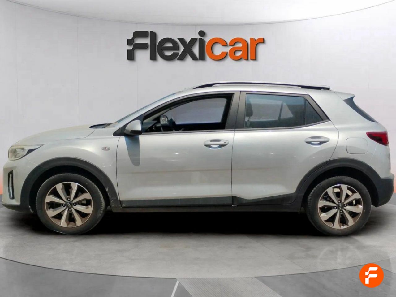kia stonic 2021 / foto grande (3)