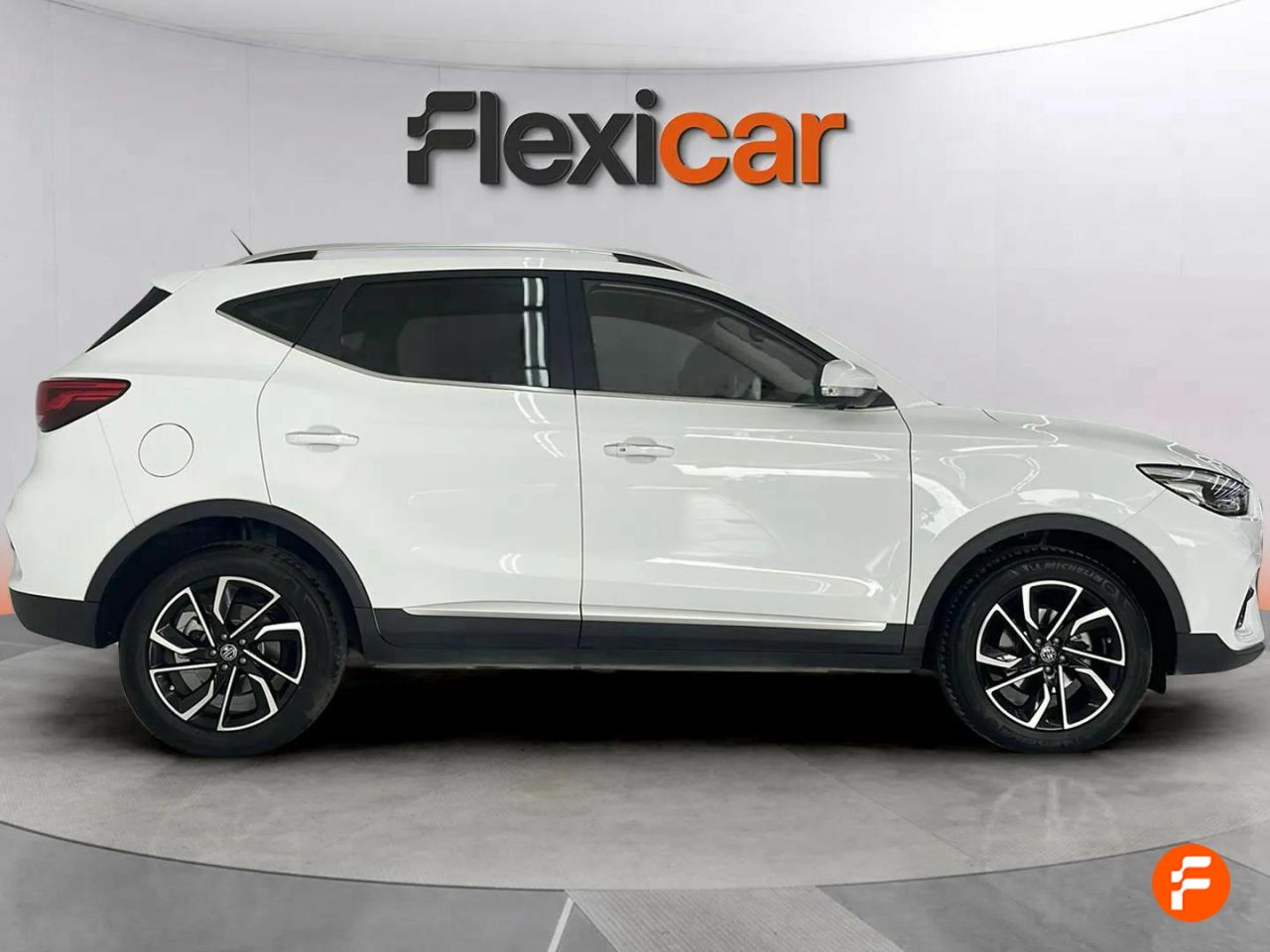 mg zs 2023 / foto grande (3)