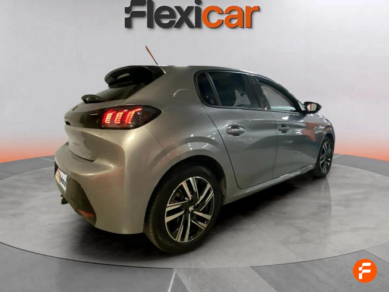 peugeot 208 2022 / foto grande (3)