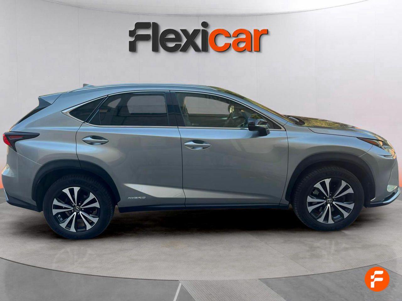 lexus nx 2021 / foto grande (3)