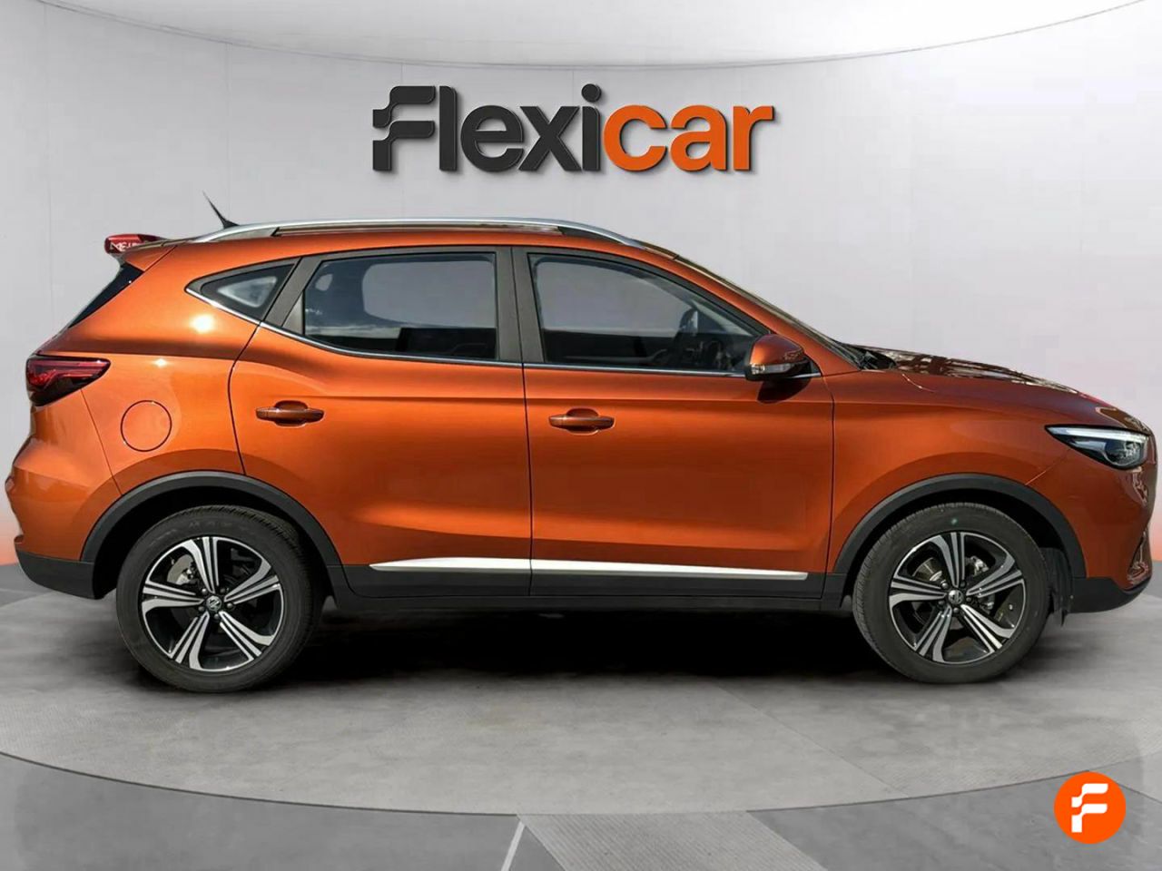 mg zs 2023 / foto grande (3)