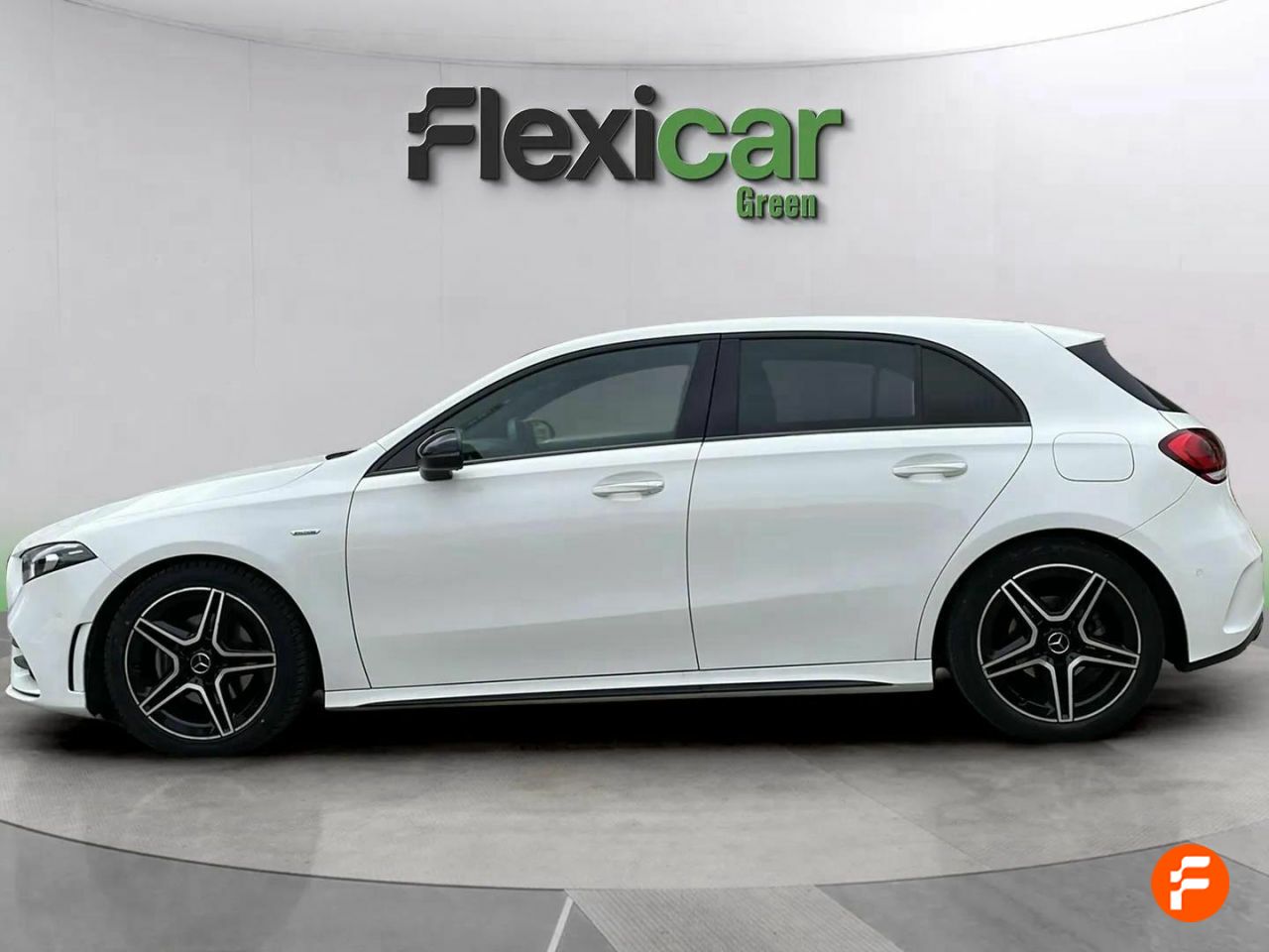 mercedes clase a 2021 / foto grande (3)