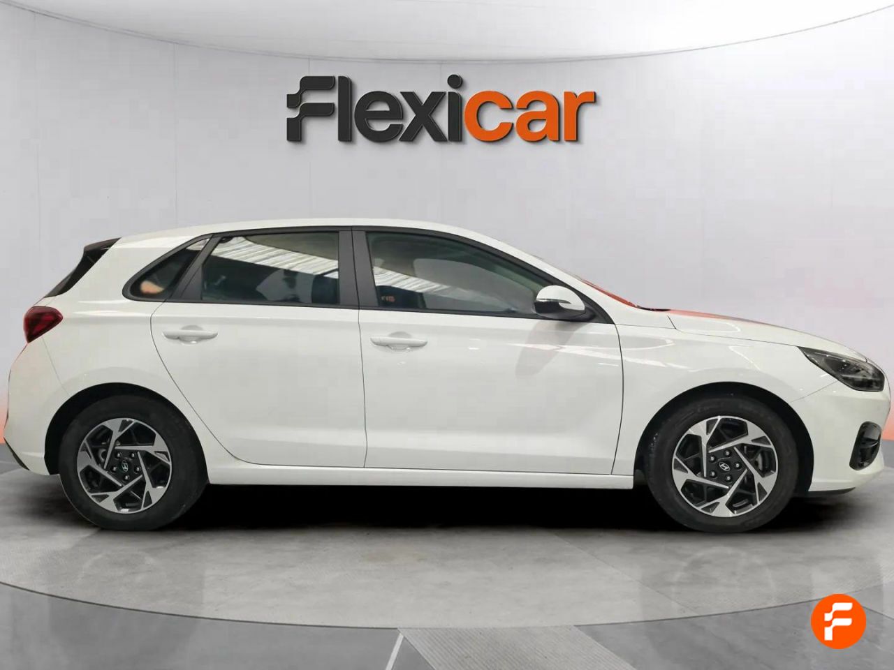 hyundai i30 2024 / foto grande (3)