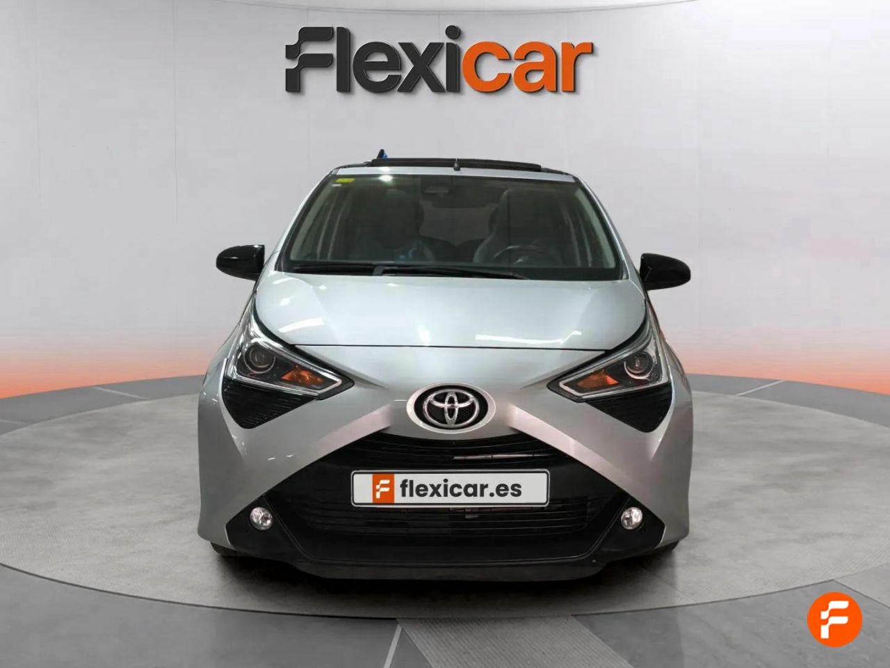 toyota aygo 2020 / foto grande (2)