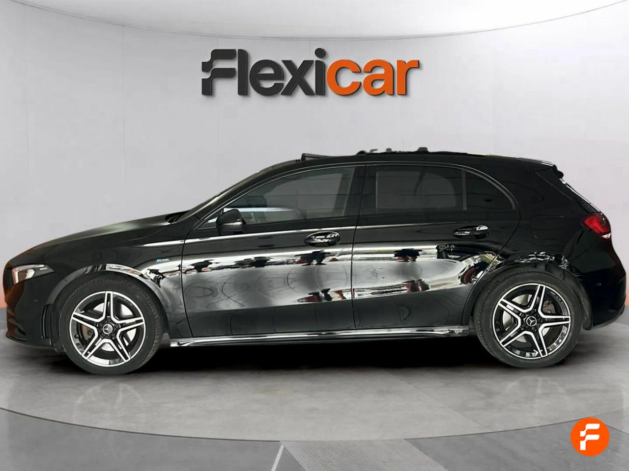 mercedes clase a 2023 / foto grande (3)