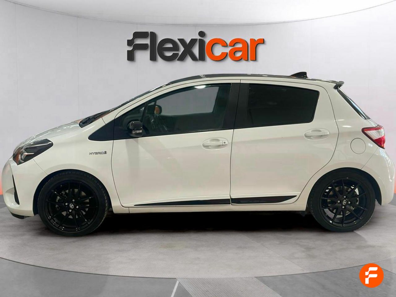 toyota yaris 2019 / foto grande (3)
