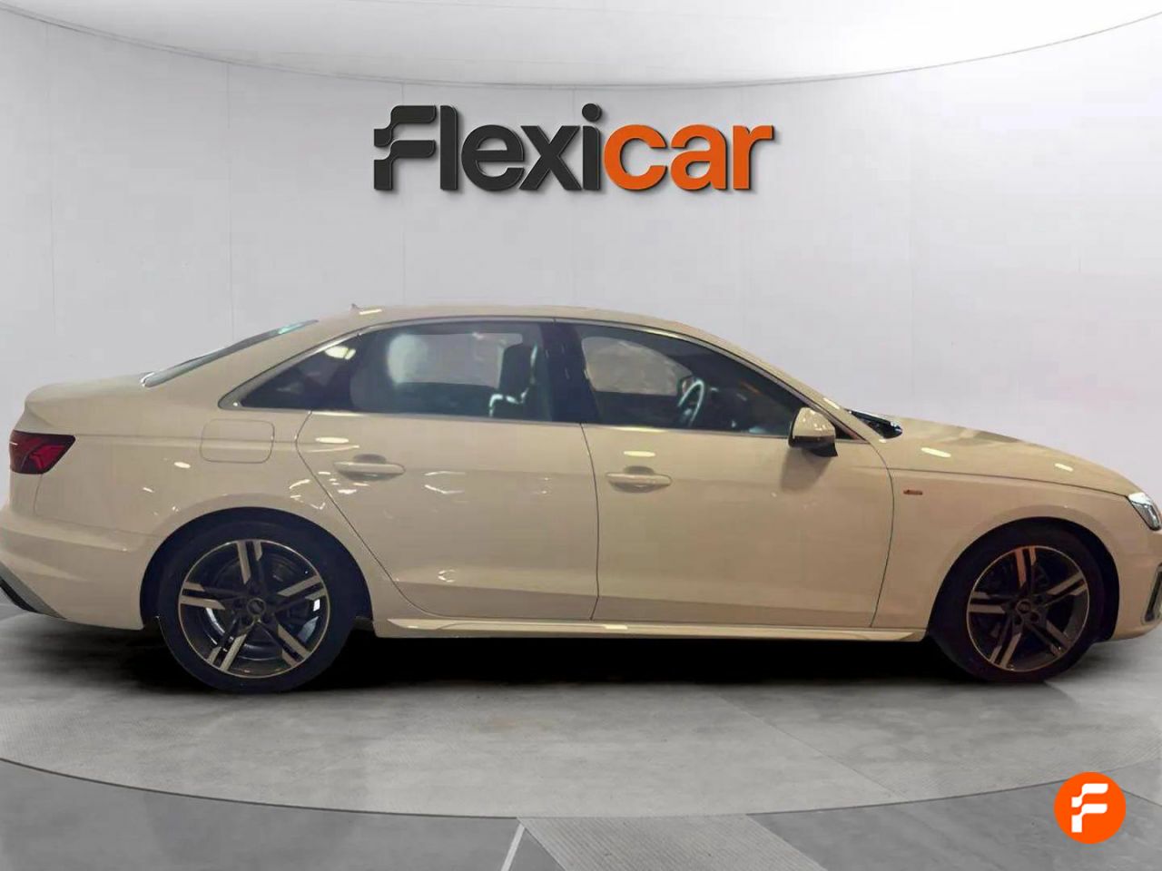 audi a4 2023 / foto grande (3)