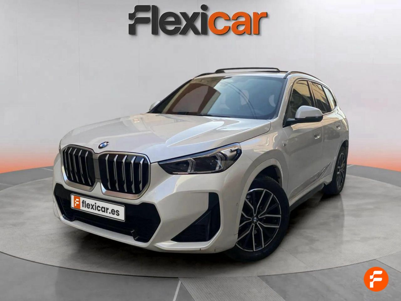 bmw x1 2024 / foto grande (3)