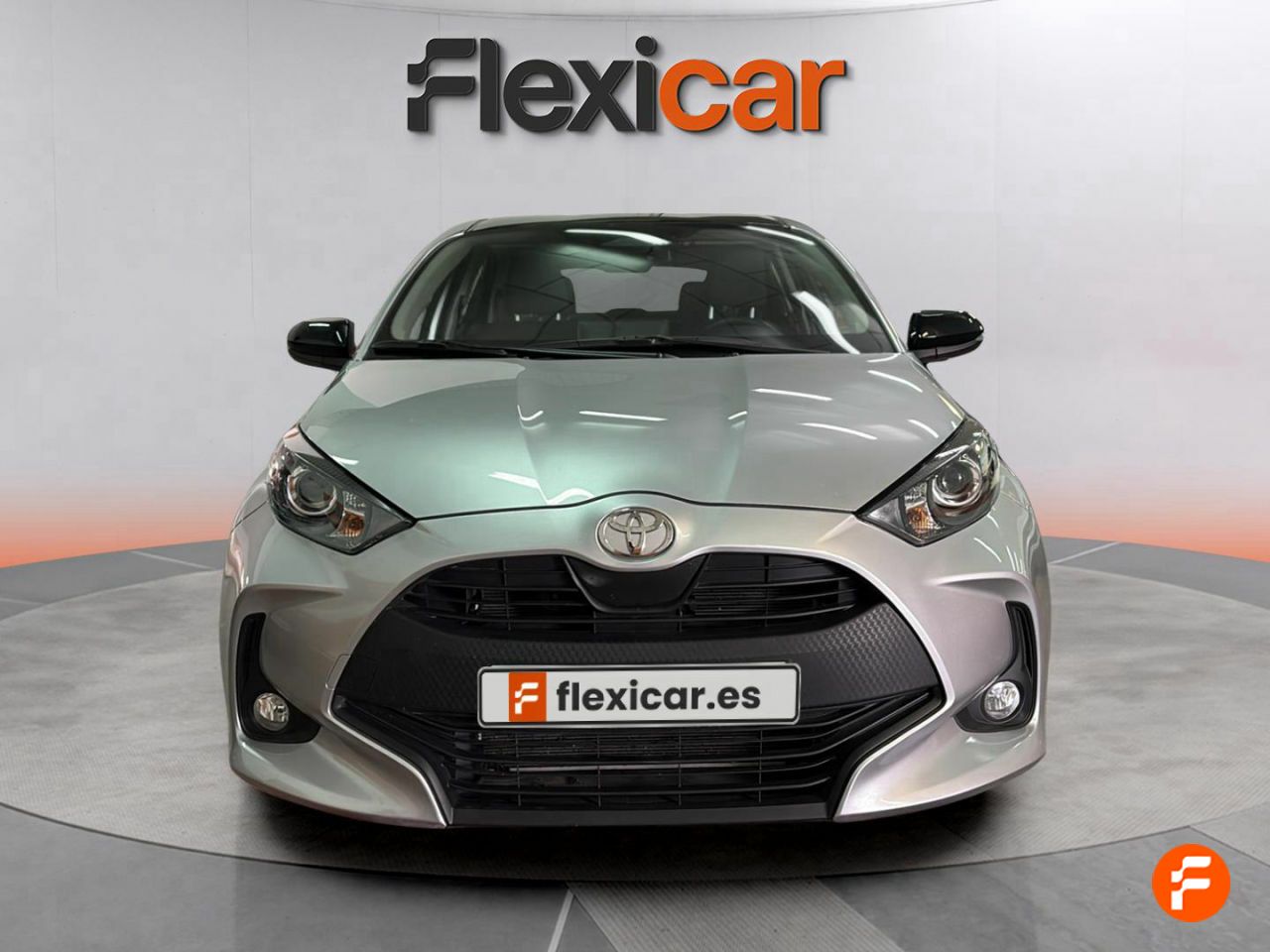toyota yaris 2024 / foto grande (2)