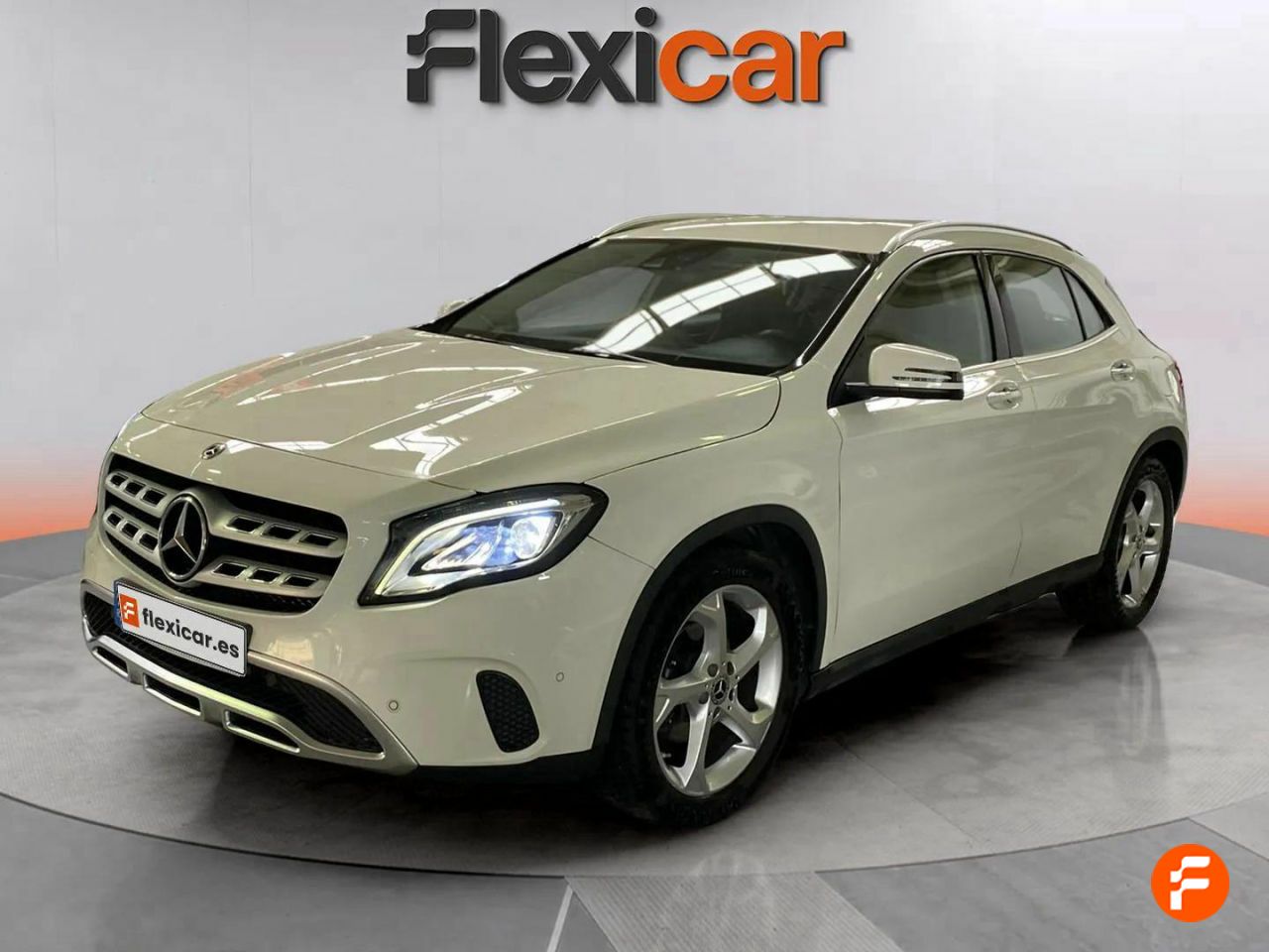 mercedes gla 2017 / foto grande (3)