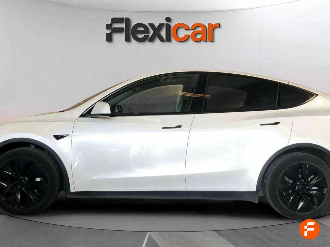 tesla model y 2022 / foto grande (3)