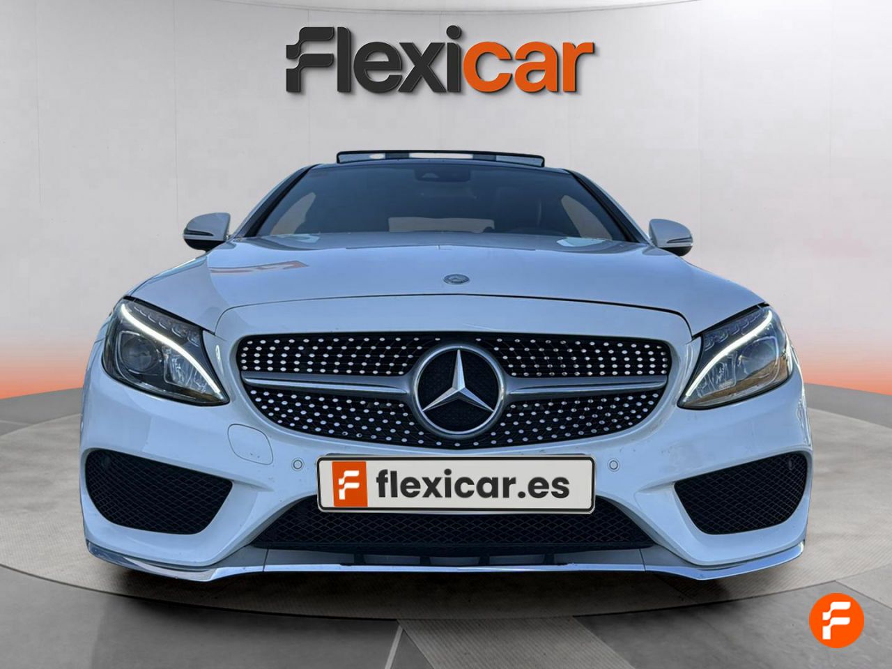 mercedes clase c 2017 / foto grande (2)