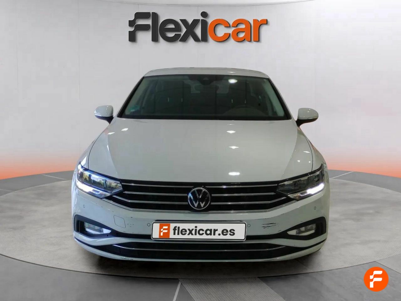 volkswagen passat 2020 / foto grande (2)