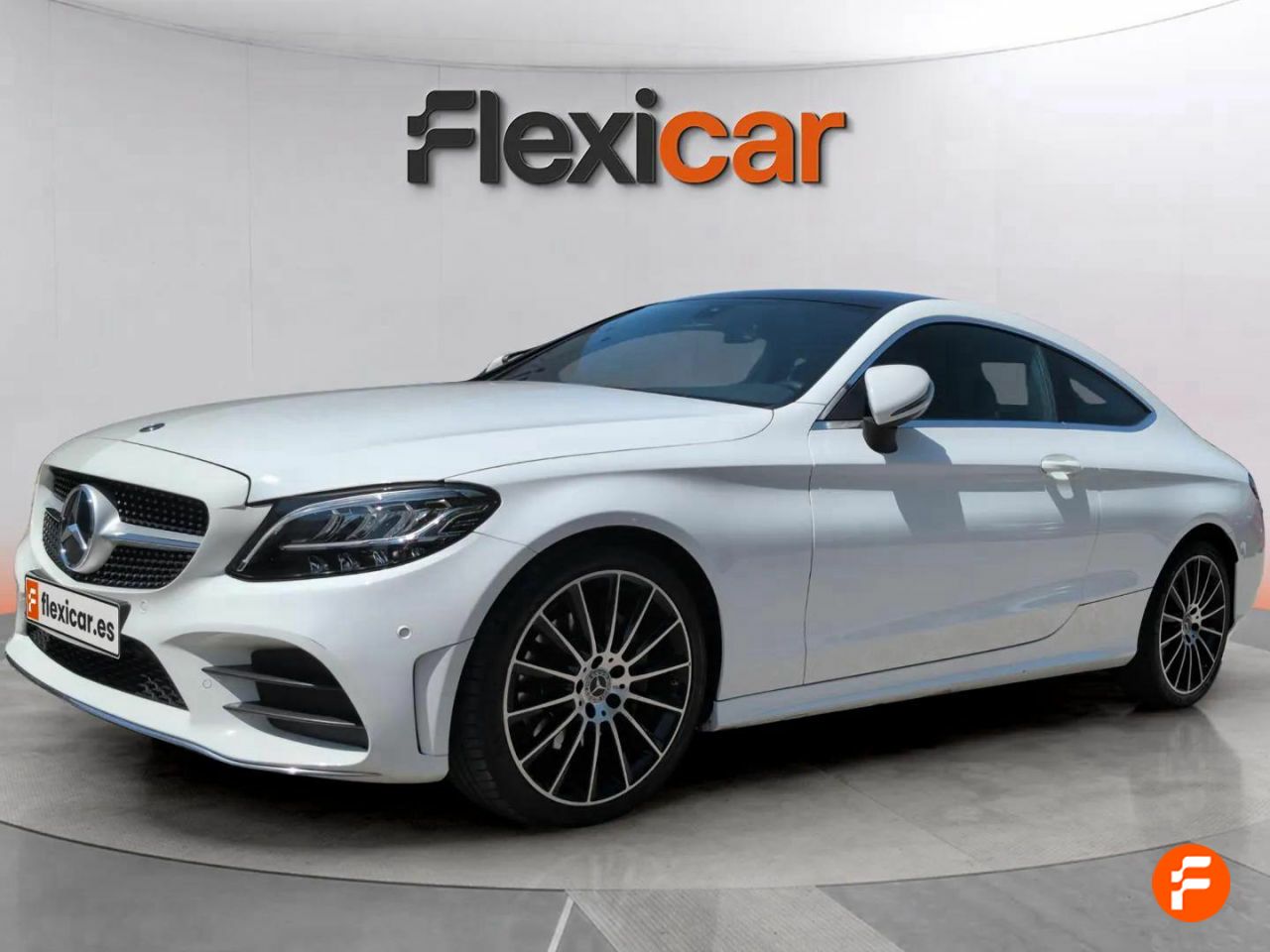 mercedes clase c 2019 / foto grande (3)