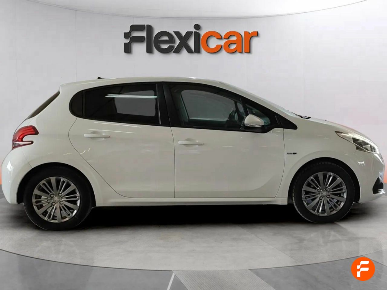 peugeot 208 2016 / foto grande (3)