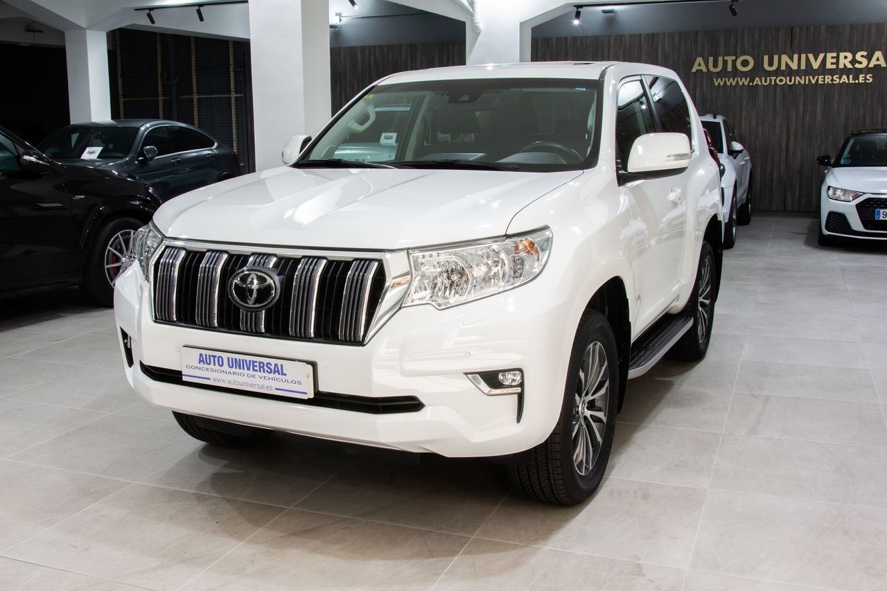 Foto toyota land cruiser 2020 /