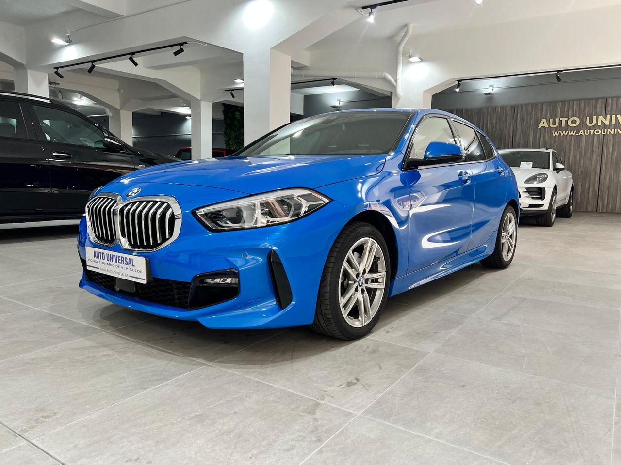 Foto bmw serie 1 2024 /