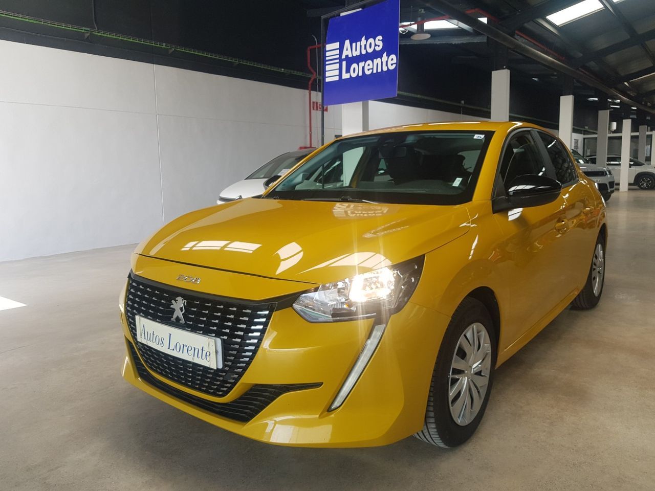 peugeot 208 2023 /