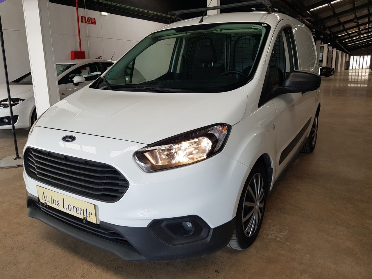 ford transit courier 2021 /