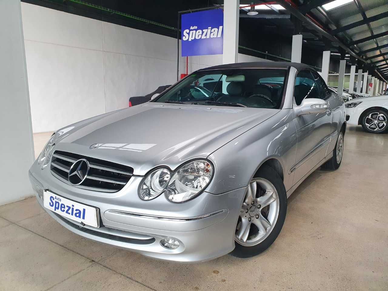 Foto mercedes clk 2003 /