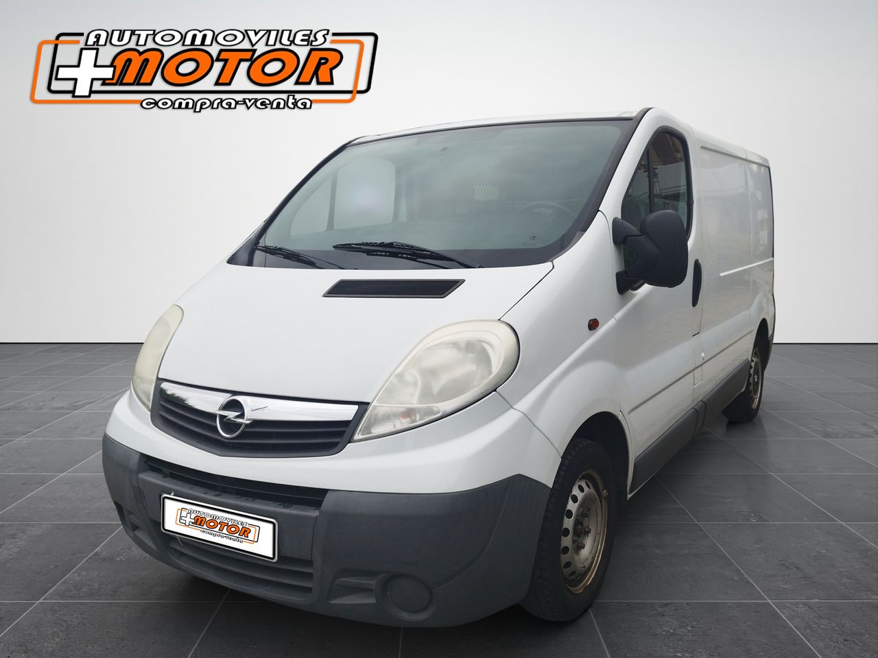 opel vivaro 2009 /