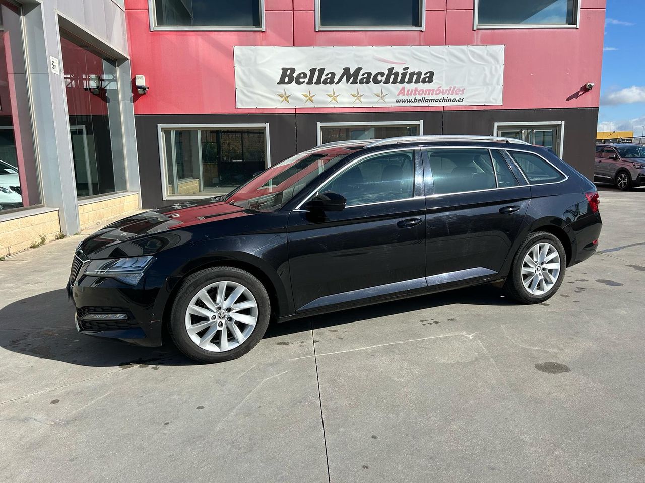 skoda superb 2021 / foto grande (2)