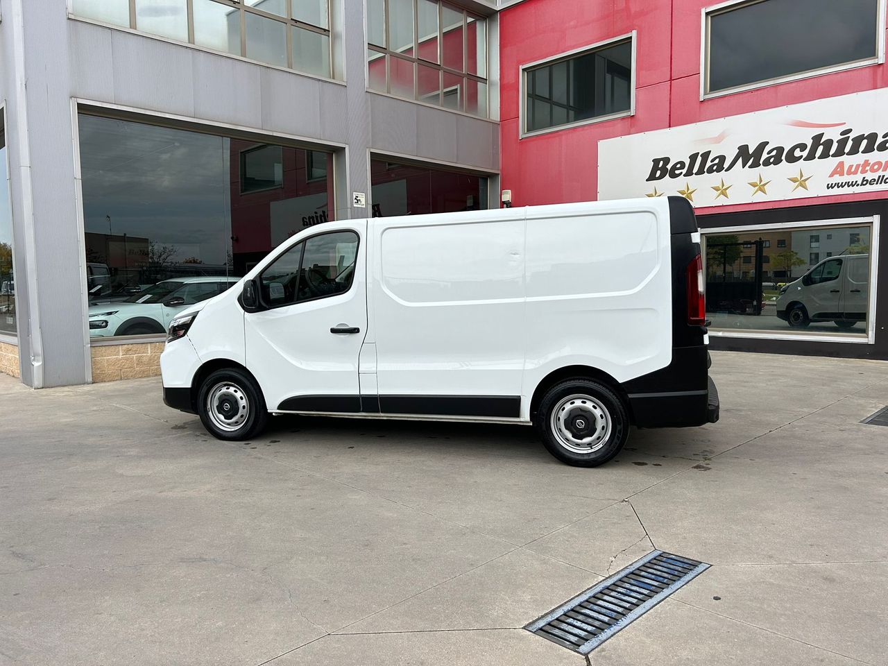 nissan primastar 2023 / foto grande (3)