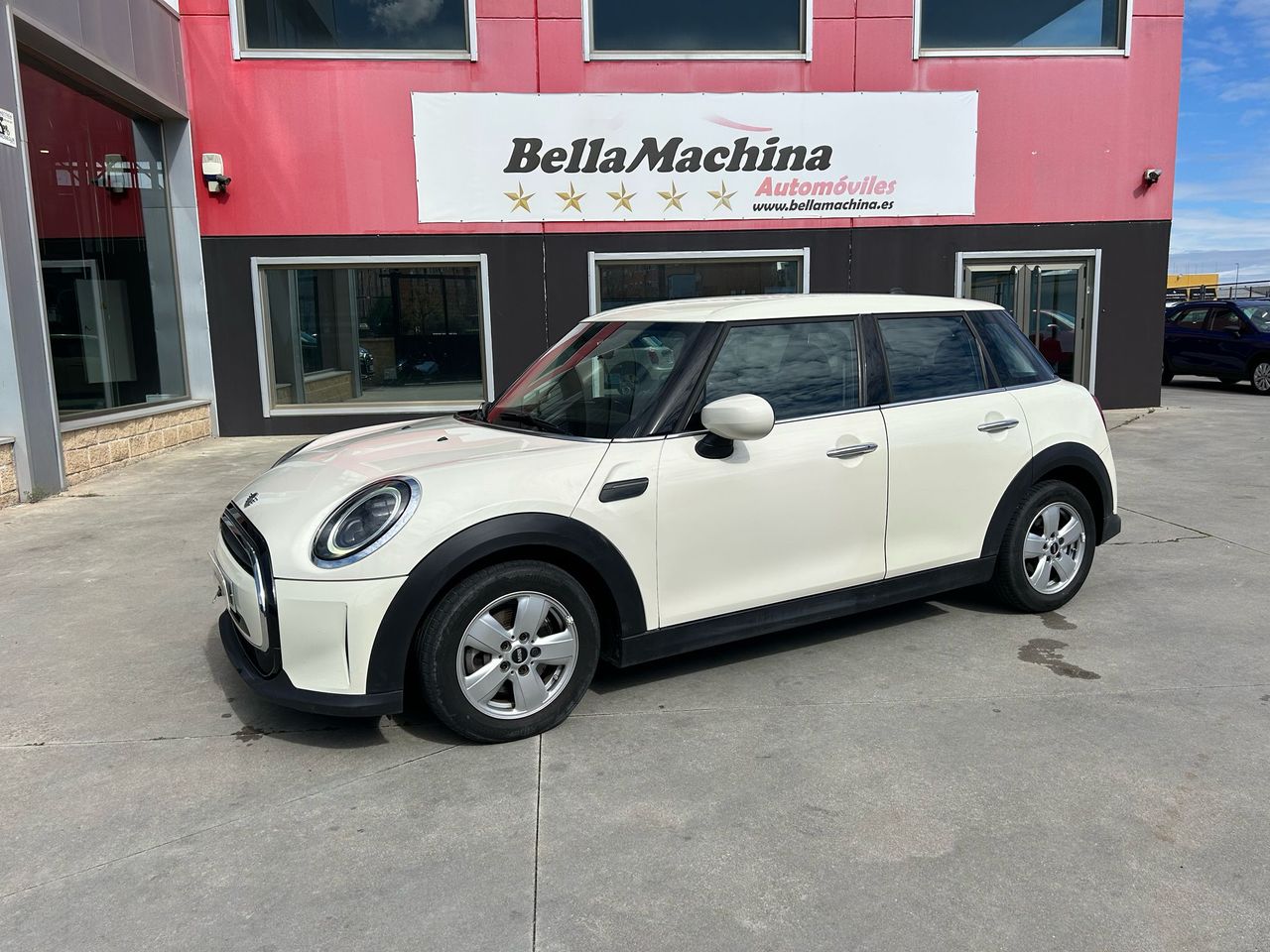 mini mini 2022 / foto grande (2)