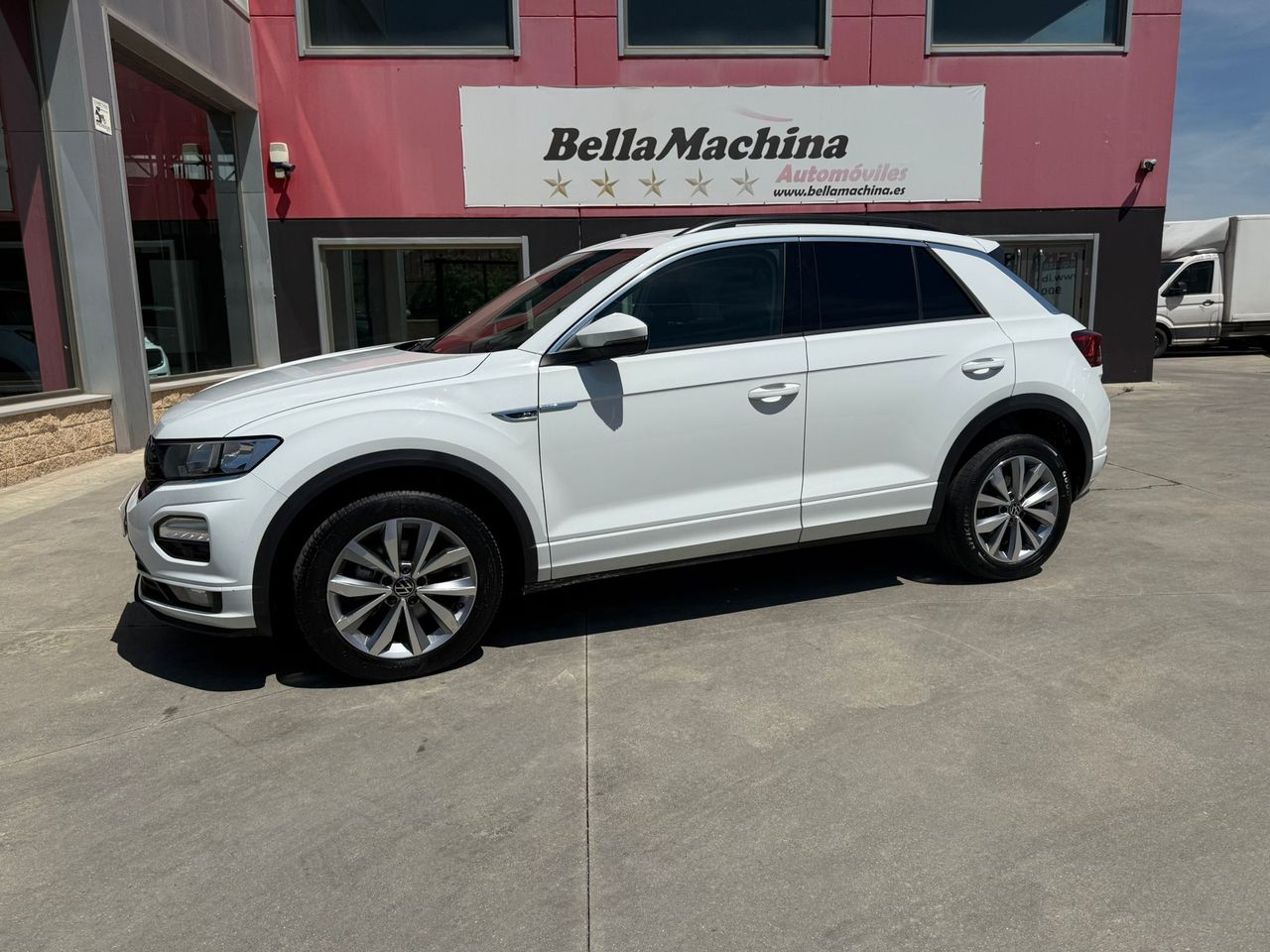 volkswagen t-roc 2022 / foto grande (2)