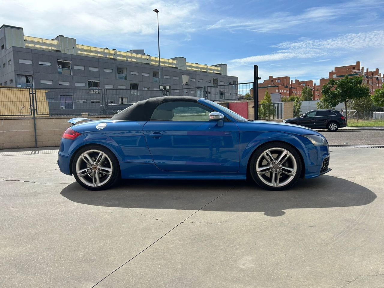 Audi TT Roadster 2.0 TFSI quattro - Foto 2