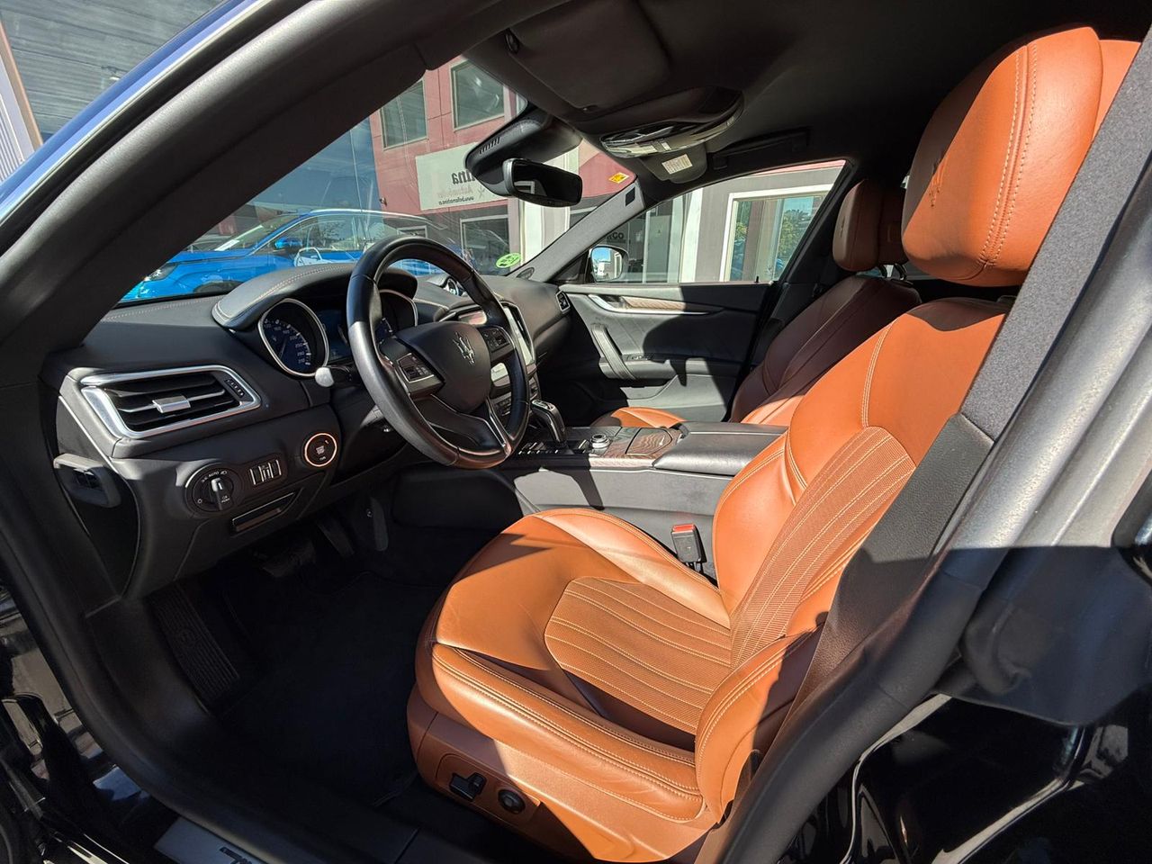 Maserati Ghibli Gransport V6 350 HP RWD - Foto 2